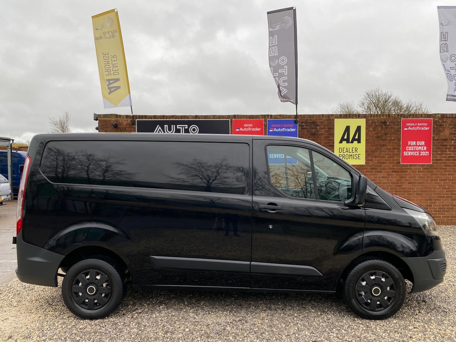 Used Ford Transit Custom 2013 for sale - 76743619: Photo 6