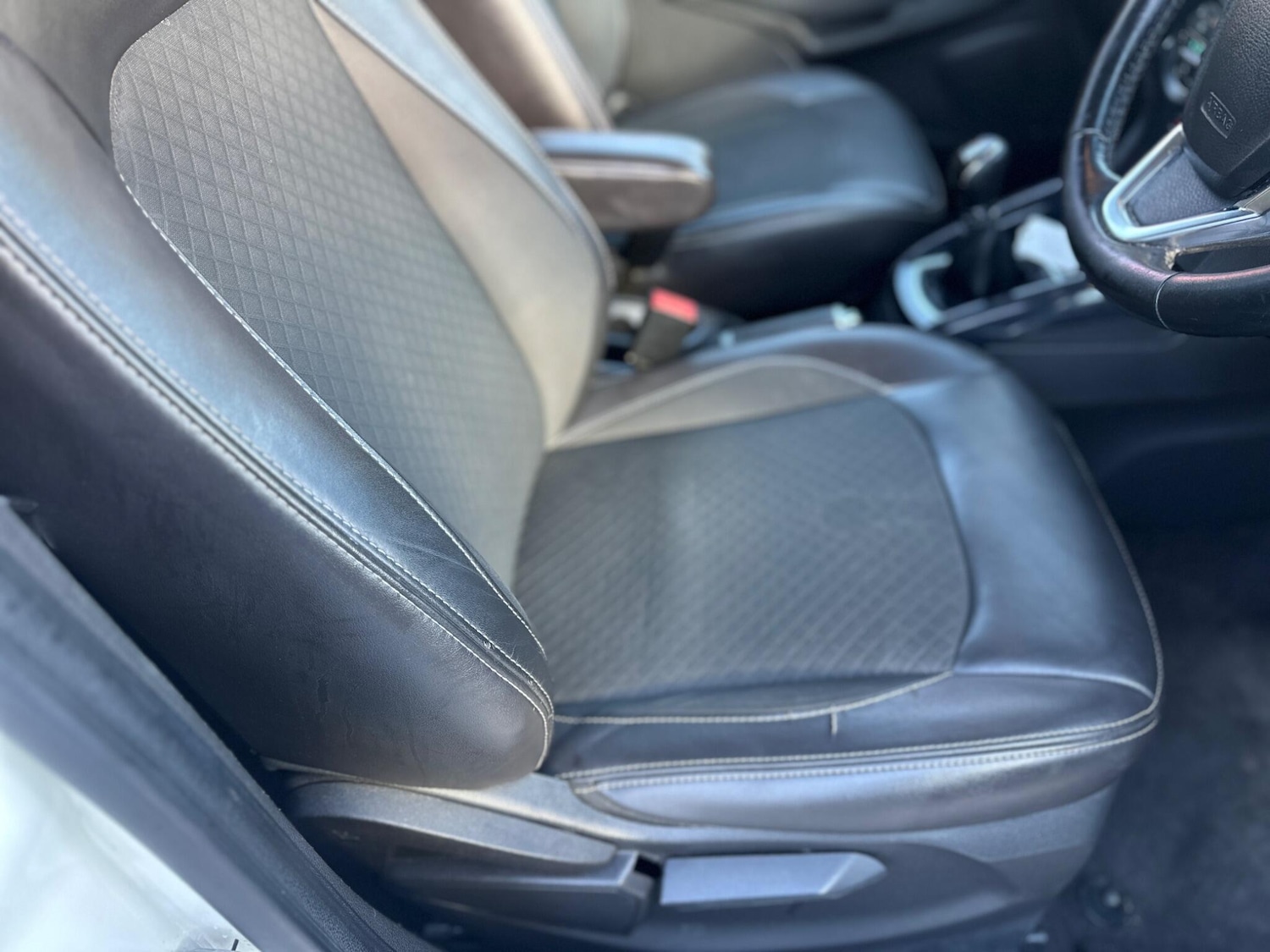 Used Ford Ecosport 2017 for sale - 78019698: Photo 33