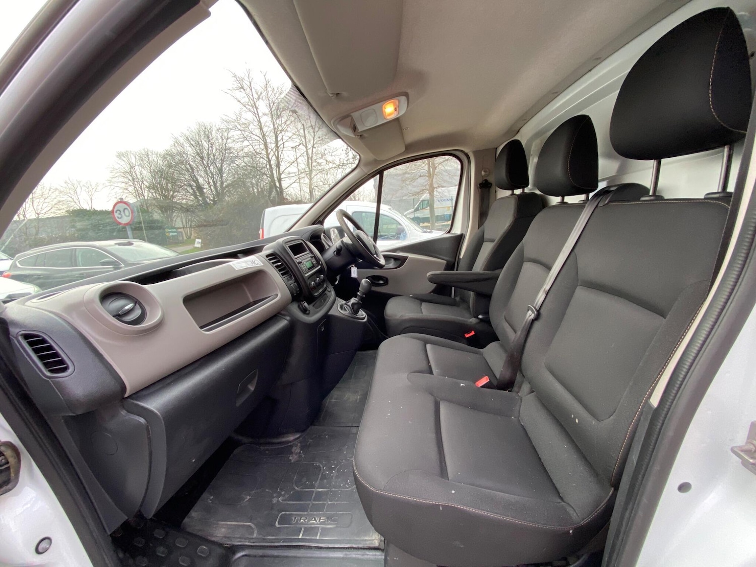 Used Renault Trafic 2019 for sale - 77305397: Photo 23