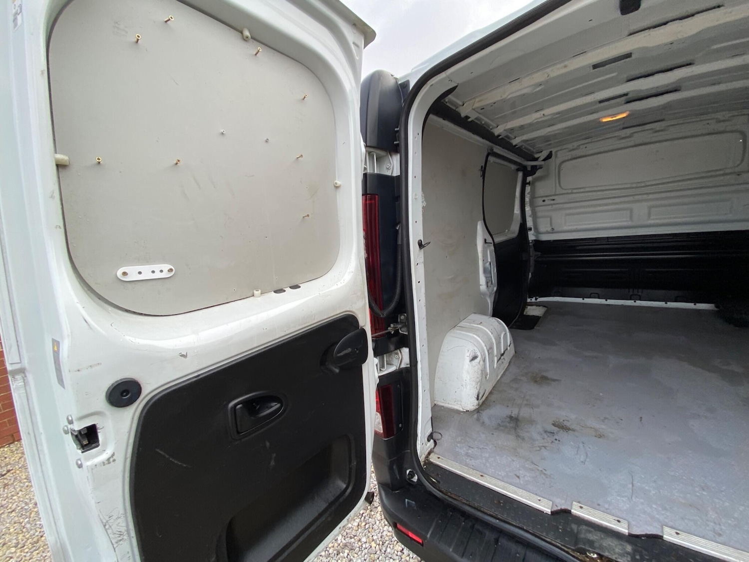 Used Renault Trafic 2019 for sale - 77305397: Photo 28