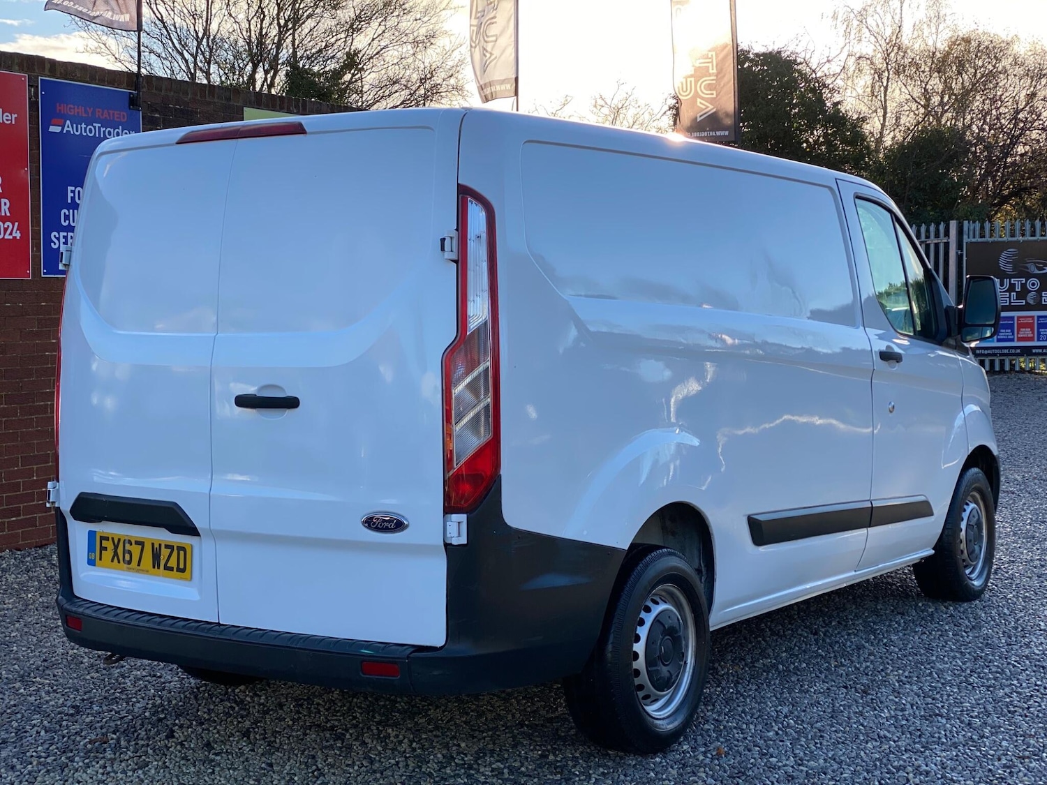 Used Ford Transit Custom 2017 for sale - 76667003: Photo 13