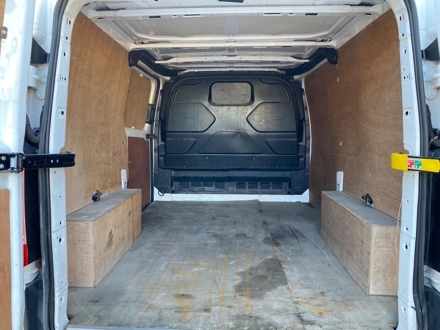 Used Ford Transit Custom 2017 for sale - 76667003: Photo 26