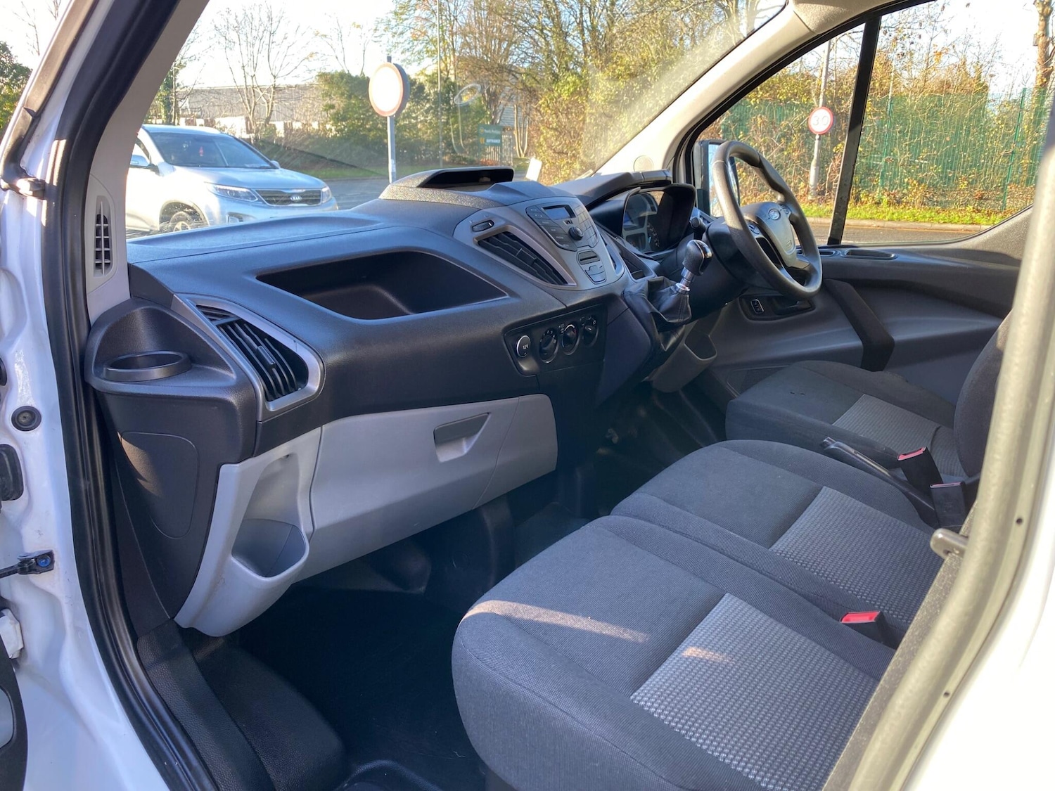 Used Ford Transit Custom 2017 for sale - 76667003: Photo 42