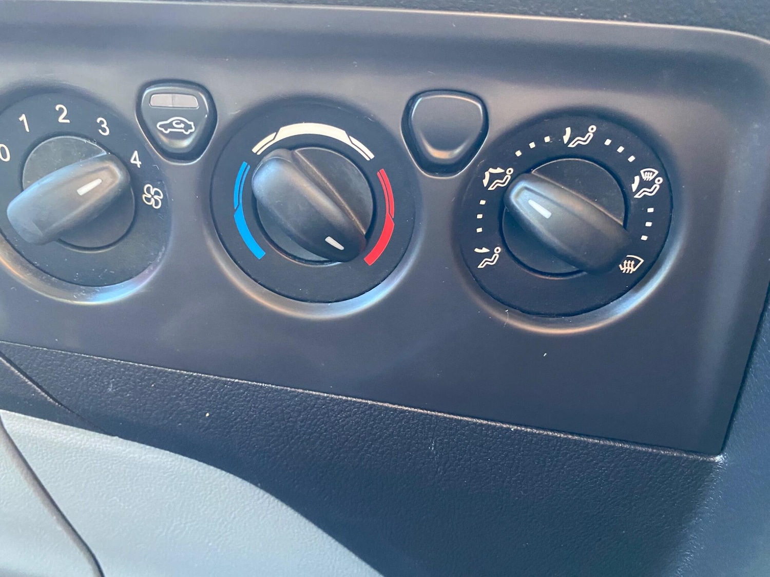 Used Ford Transit Custom 2017 for sale - 76667003: Photo 64