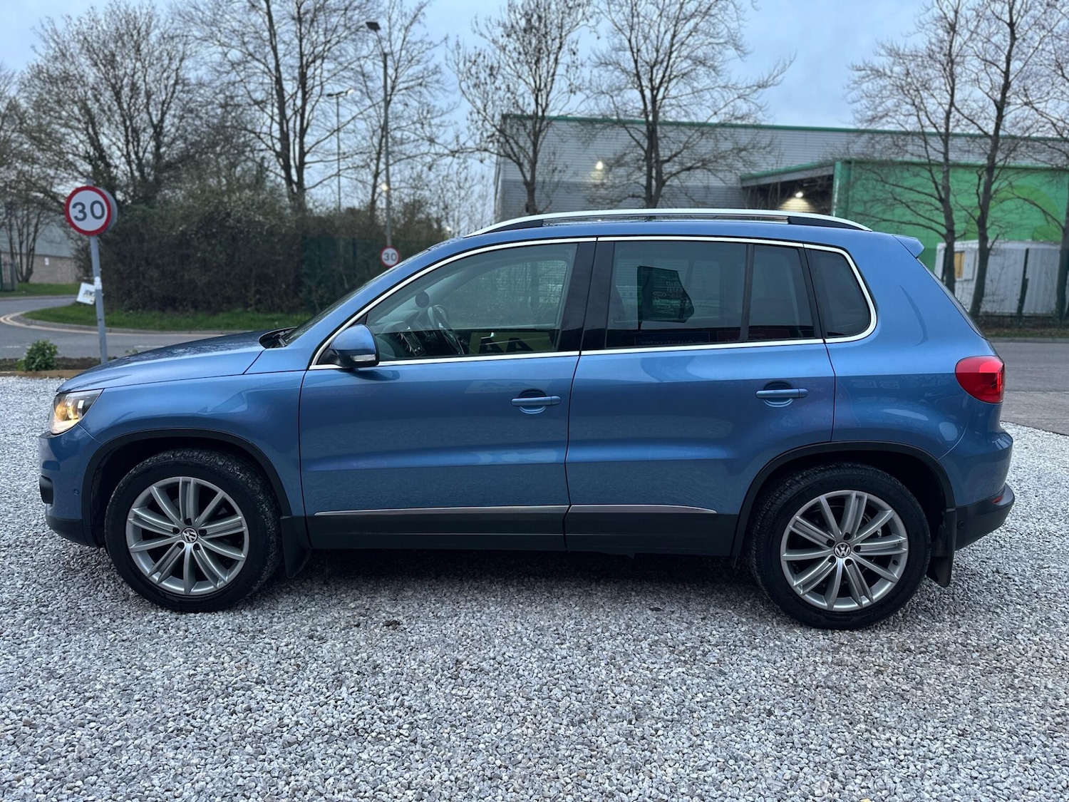 Used Volkswagen Tiguan 2012 for sale - 77992924: Photo 18