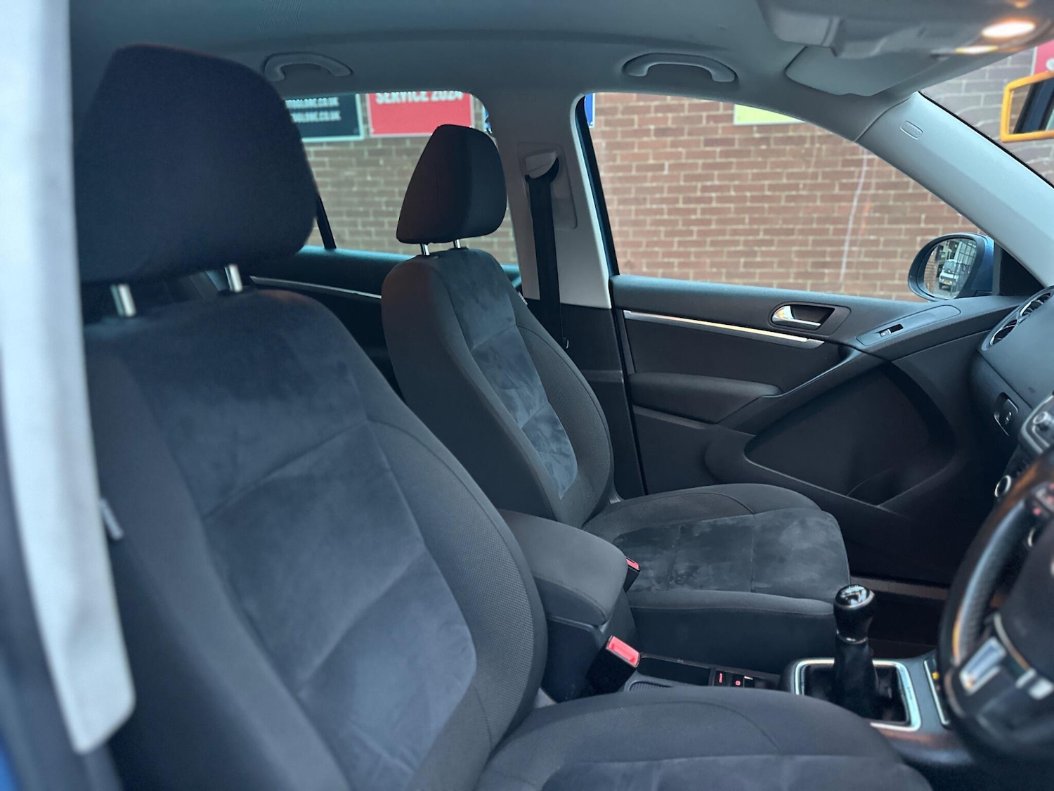 Used Volkswagen Tiguan 2012 for sale - 77992924: Photo 27