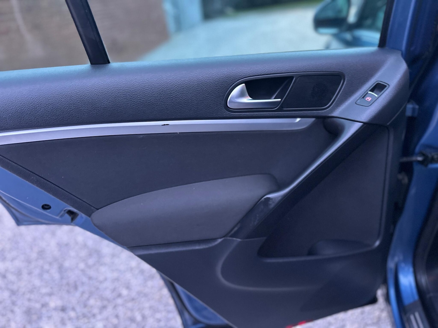 Used Volkswagen Tiguan 2012 for sale - 77992924: Photo 41