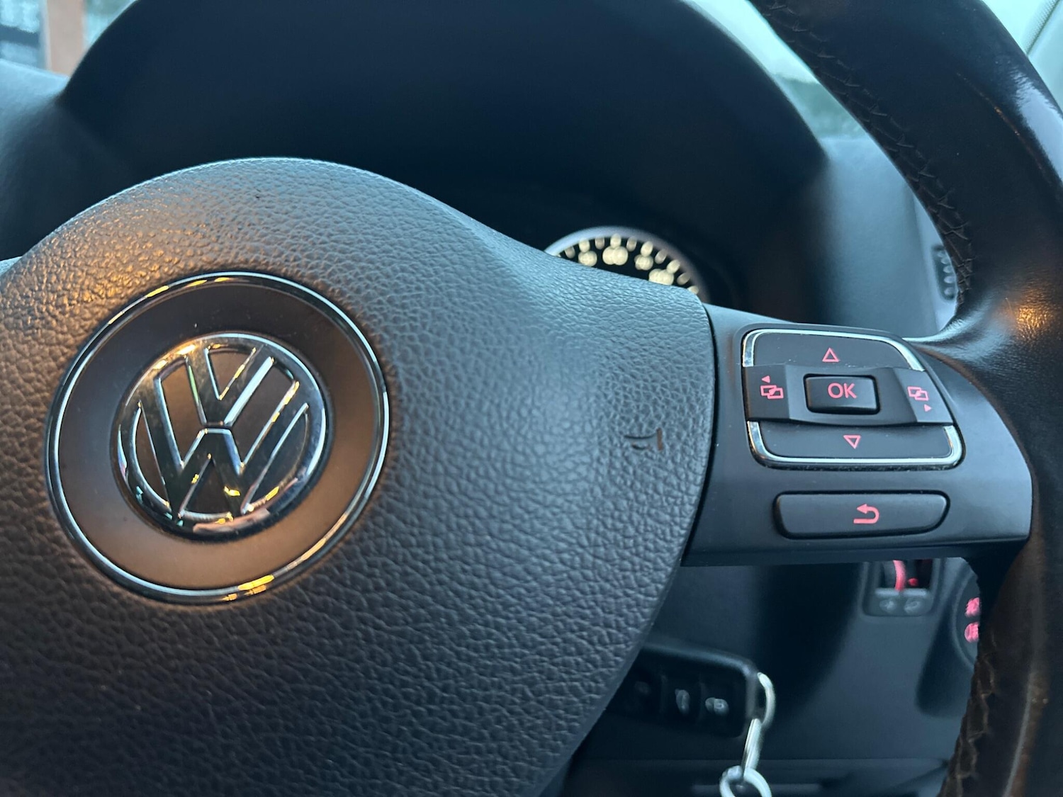 Used Volkswagen Tiguan 2012 for sale - 77992924: Photo 46