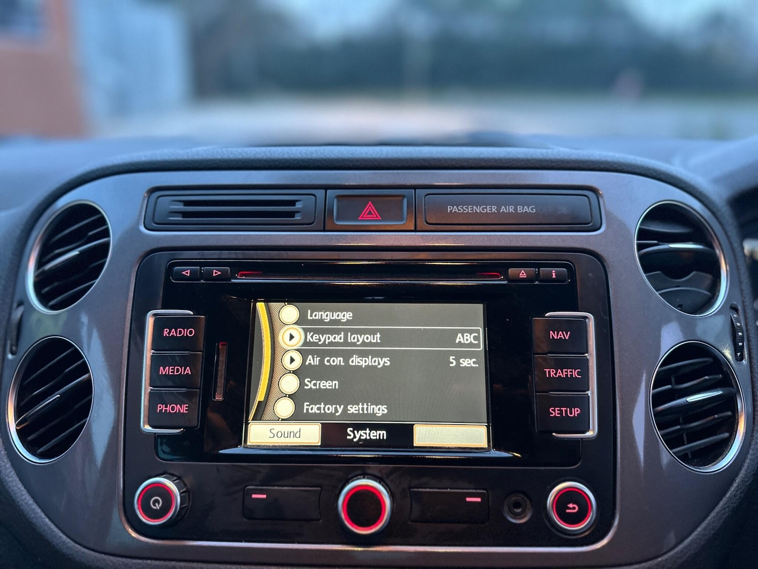 Used Volkswagen Tiguan 2012 for sale - 77992924: Photo 49