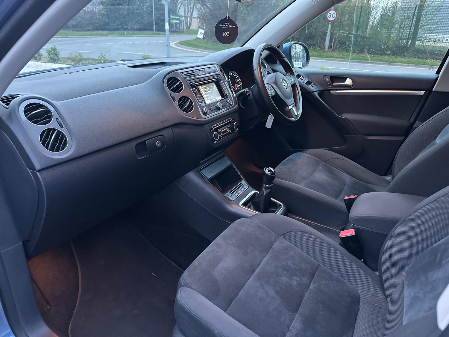 Used Volkswagen Tiguan 2012 for sale - 77992924: Photo 8