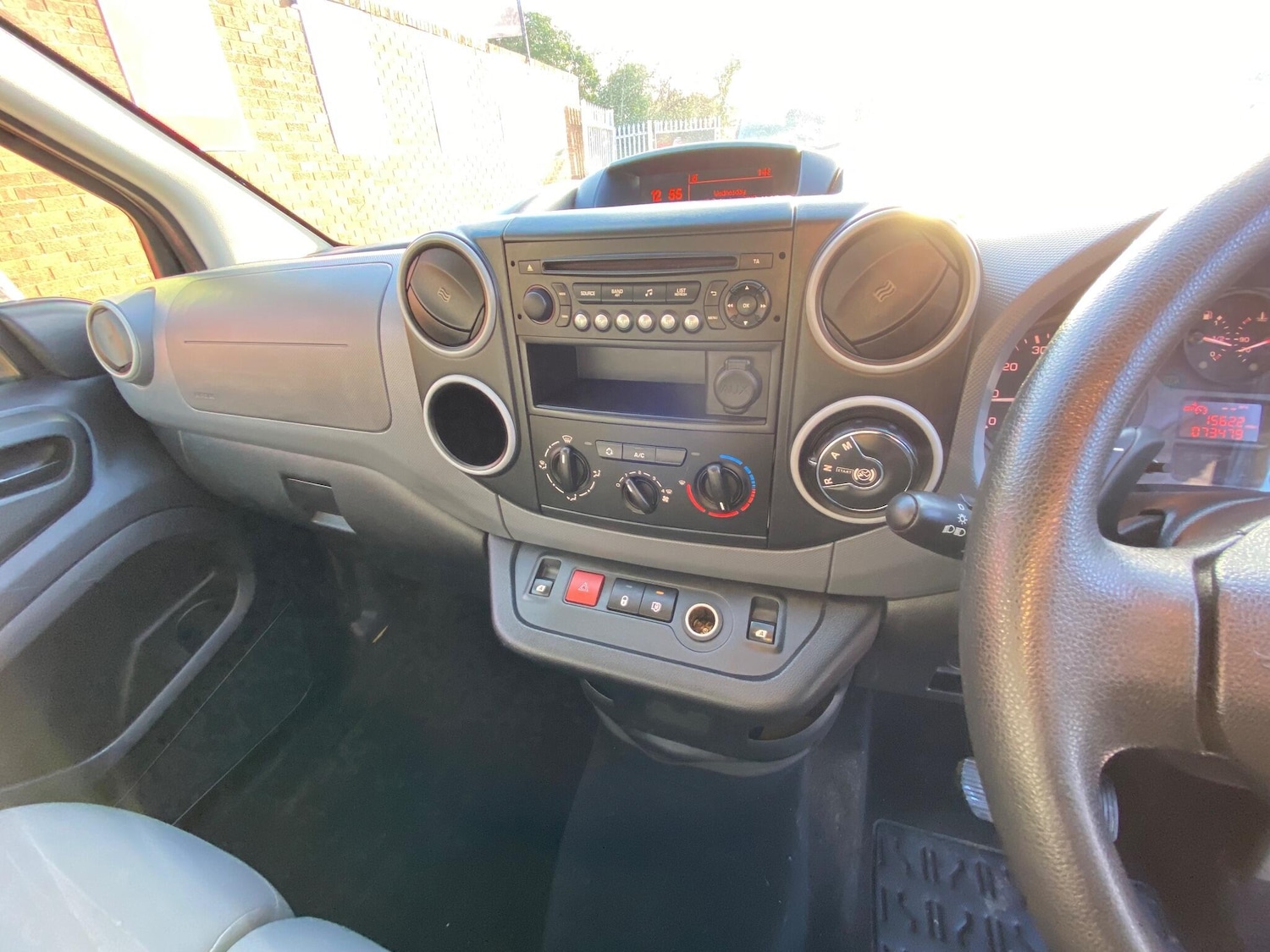 Used Citroen Berlingo 2014 for sale - 76899424: Photo 10