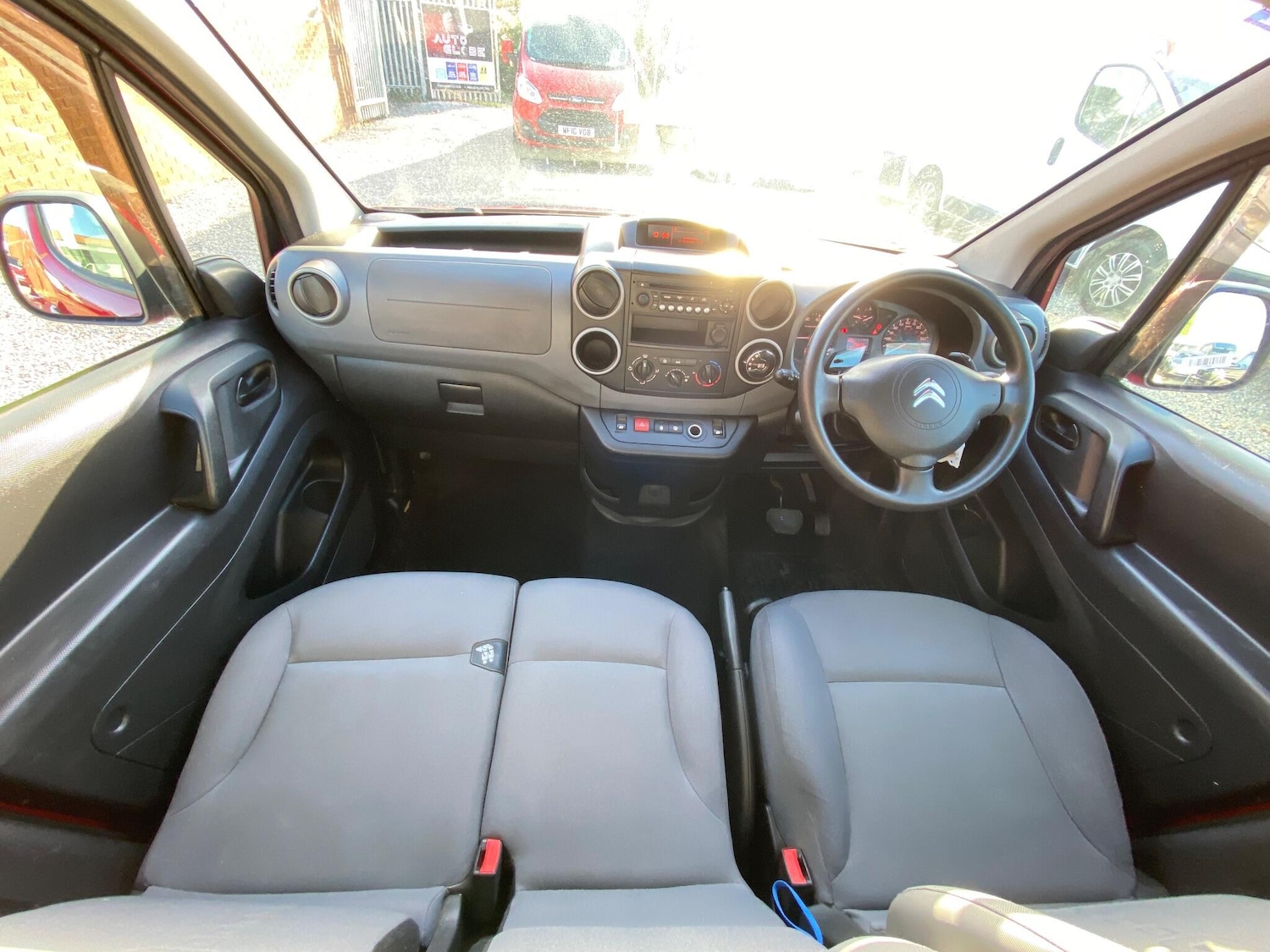 Used Citroen Berlingo 2014 for sale - 76899424: Photo 13