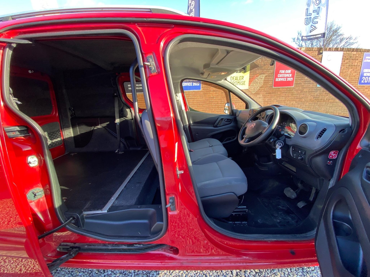 Used Citroen Berlingo 2014 for sale - 76899424: Photo 14