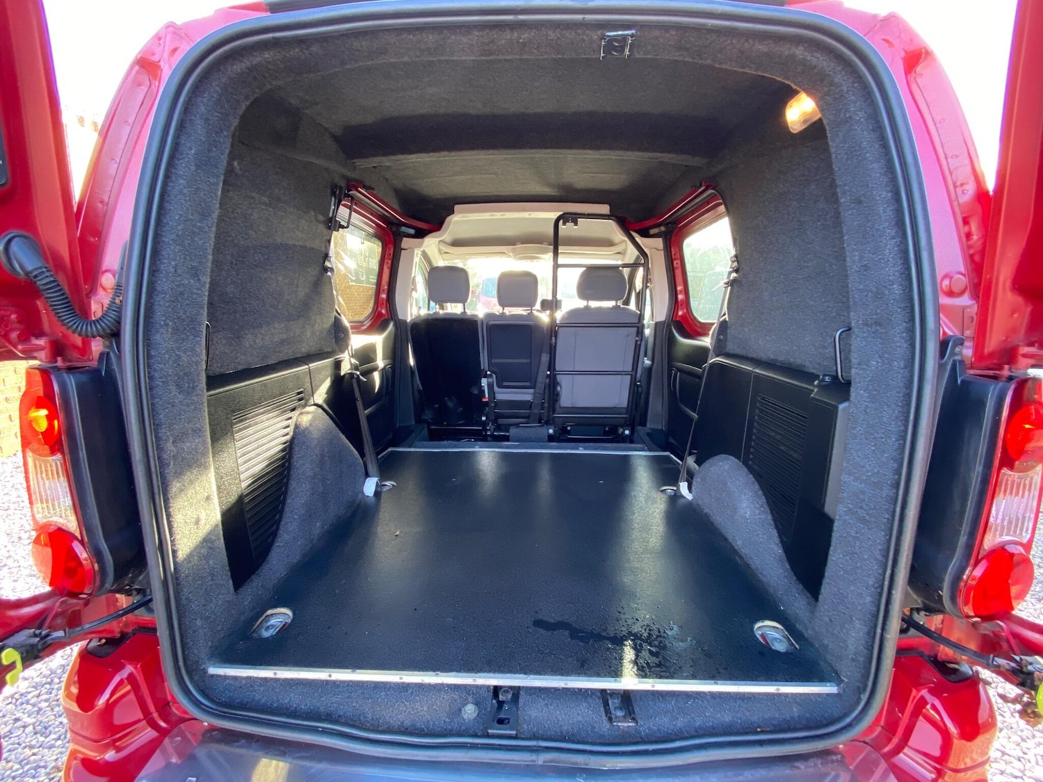 Used Citroen Berlingo 2014 for sale - 76899424: Photo 20