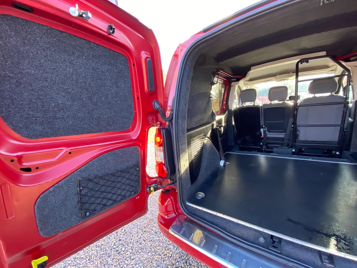 Used Citroen Berlingo 2014 for sale - 76899424: Photo 21