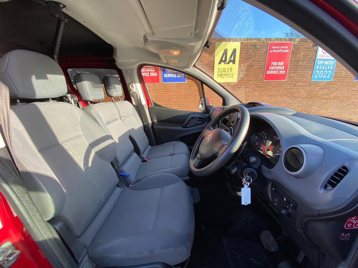 Used Citroen Berlingo 2014 for sale - 76899424: Photo 45