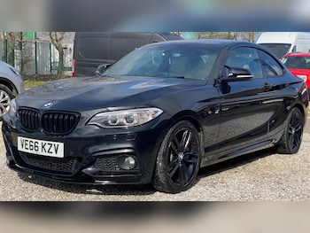 Used BMW 2 Series 2016 for sale - 79202133: Photo