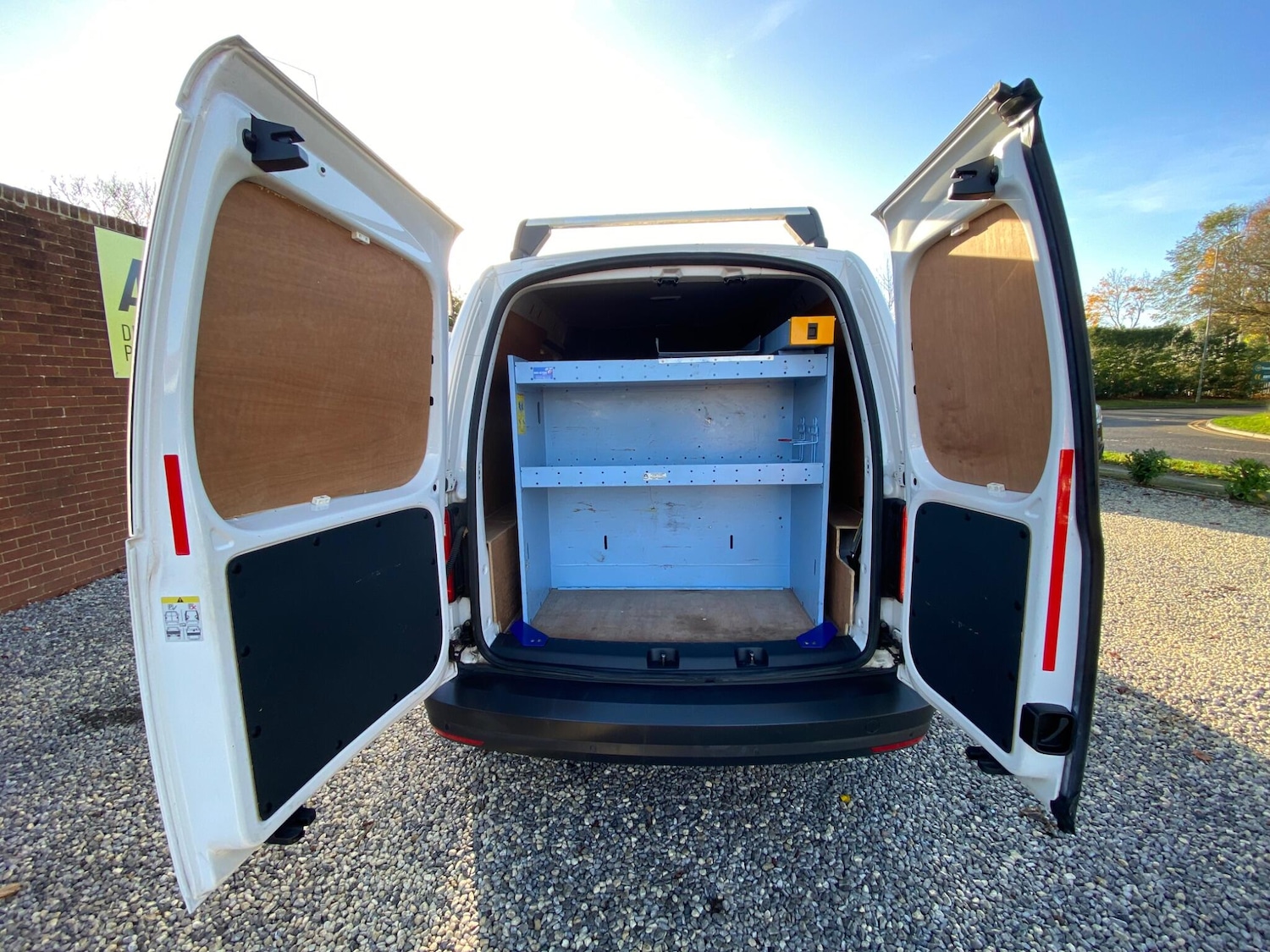 Used Volkswagen Caddy 2017 for sale - 76995280: Photo 11