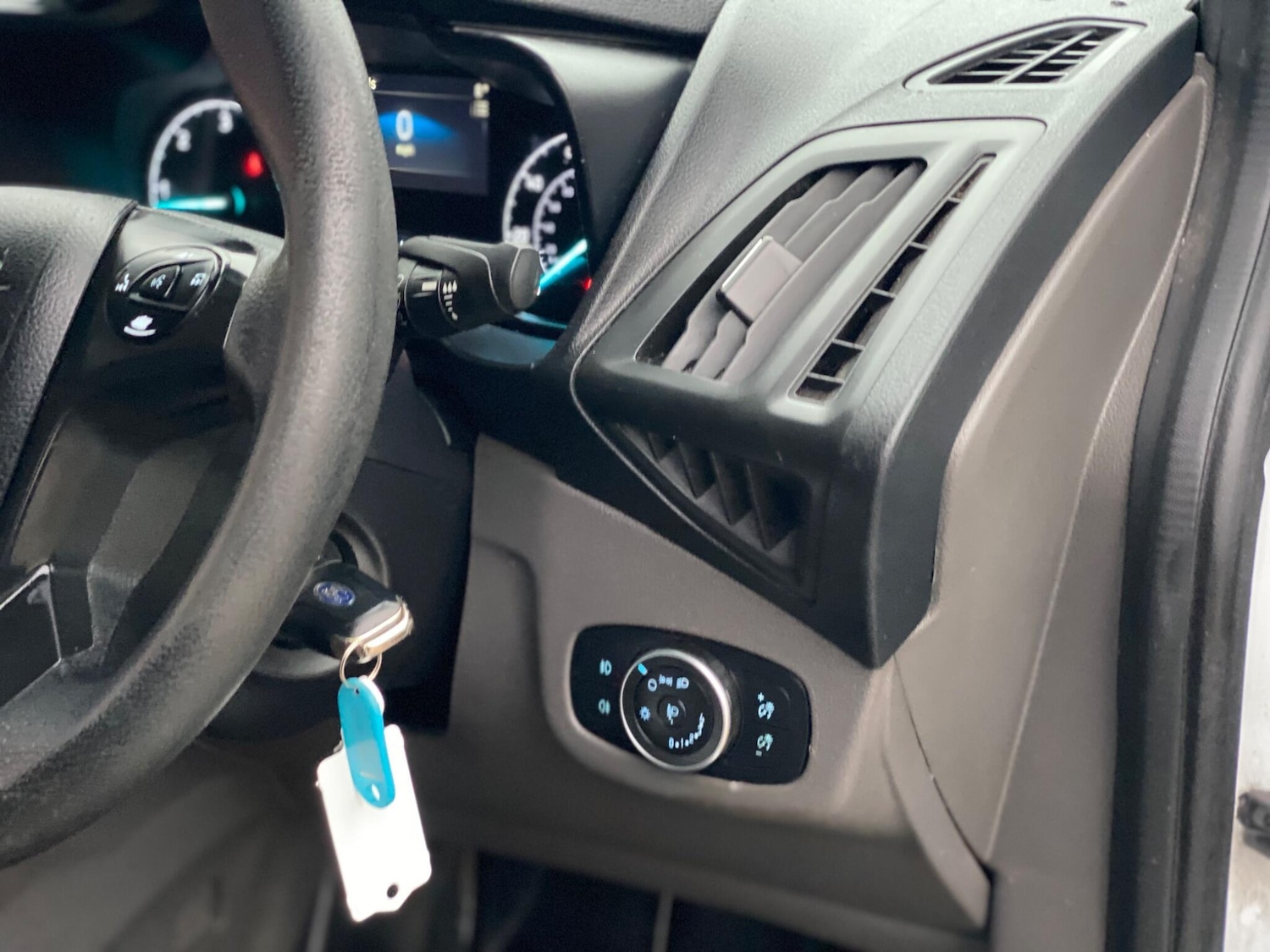 Used Ford Transit Connect 2020 for sale - 77175638: Photo 42