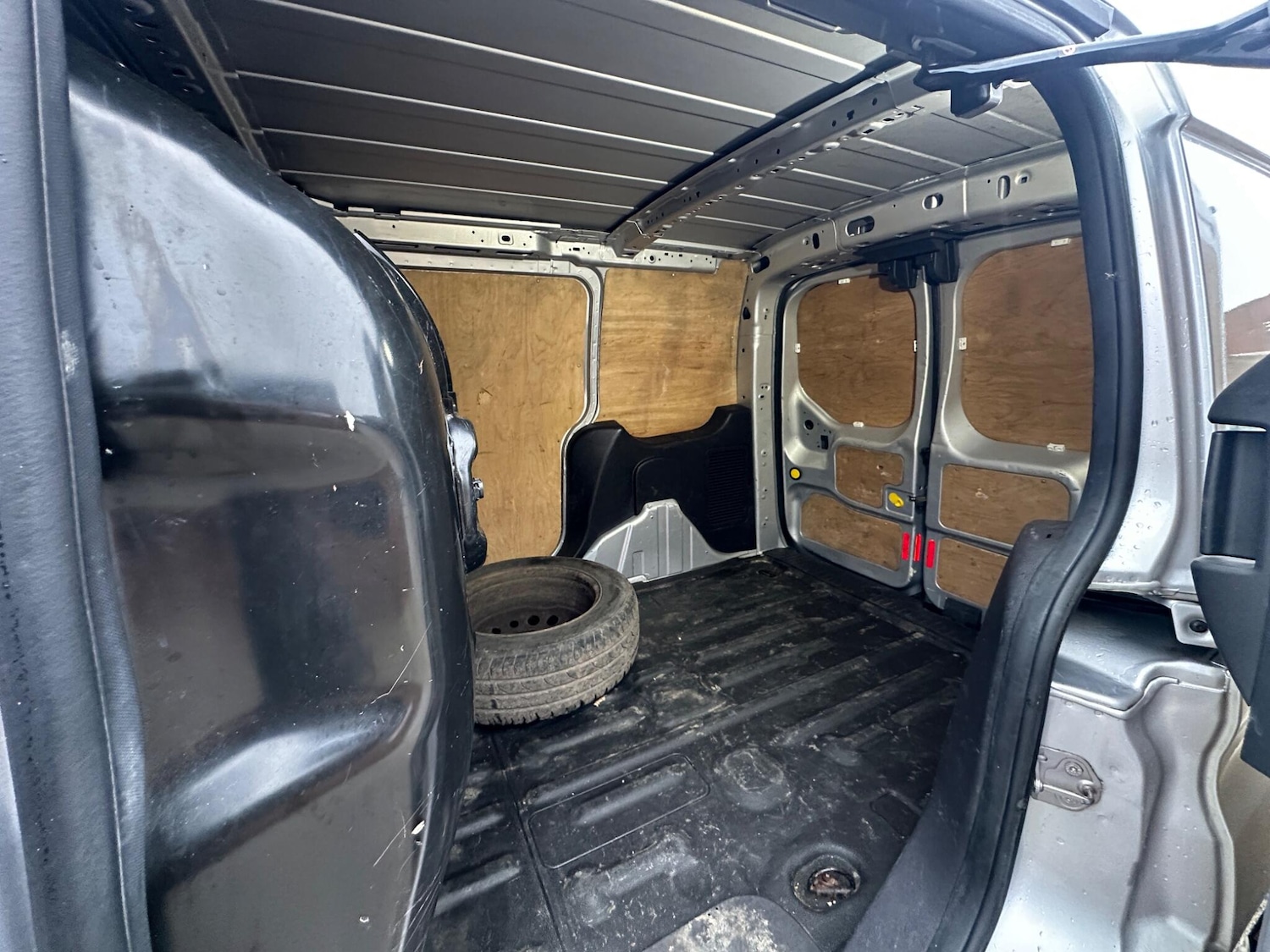 Used Ford Transit Connect 2018 for sale - 77969946: Photo 10