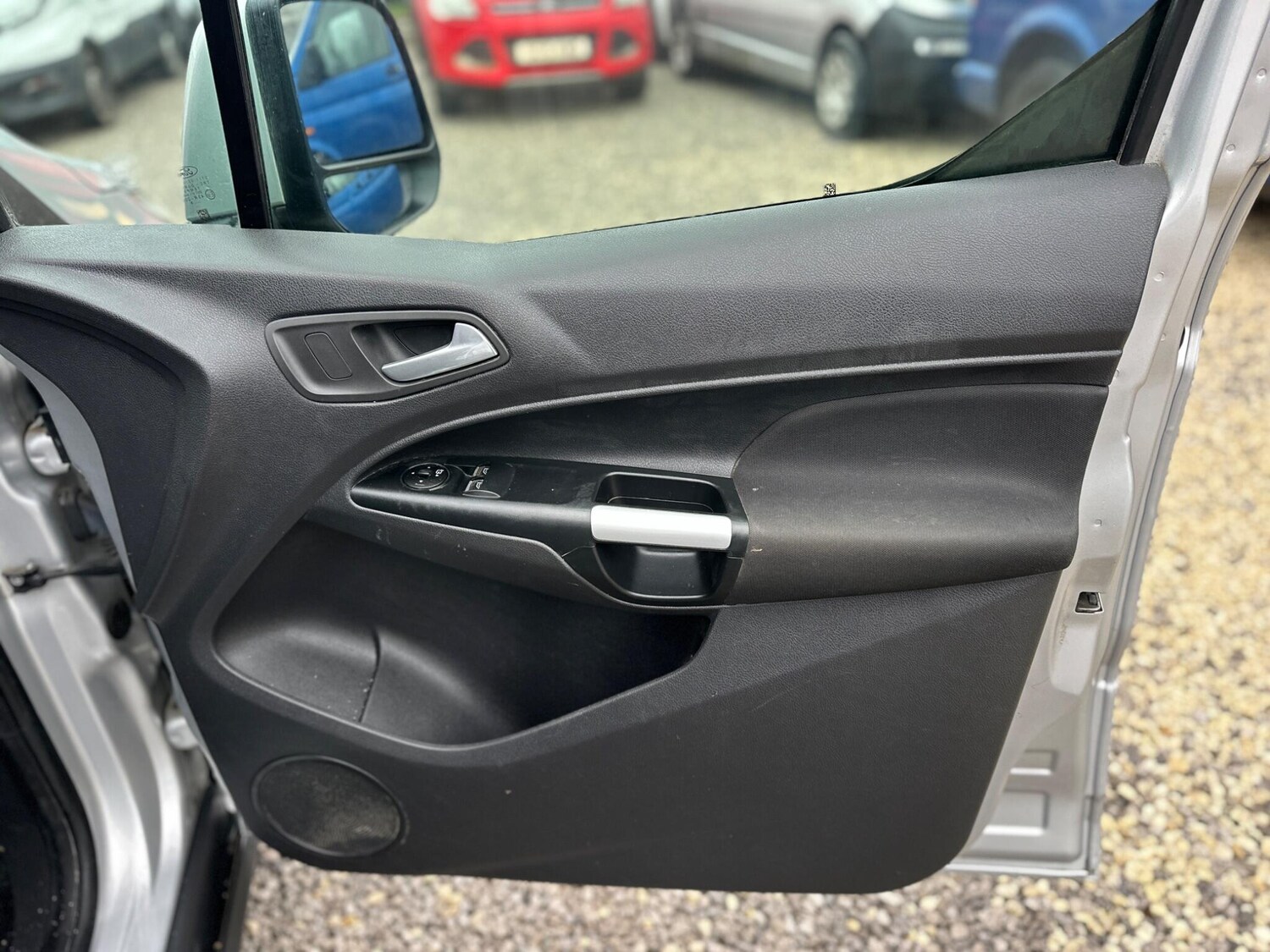 Used Ford Transit Connect 2018 for sale - 77969946: Photo 39