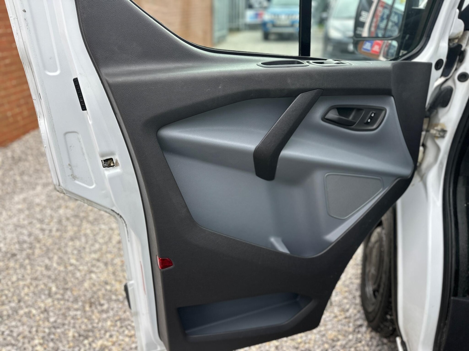 Used Ford Transit Custom 2017 for sale - 77586589: Photo 39