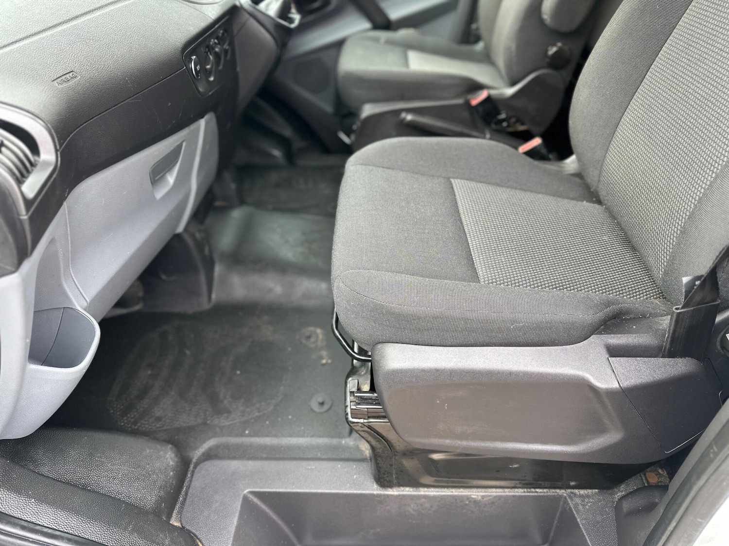 Used Ford Transit Custom 2017 for sale - 77586589: Photo 41