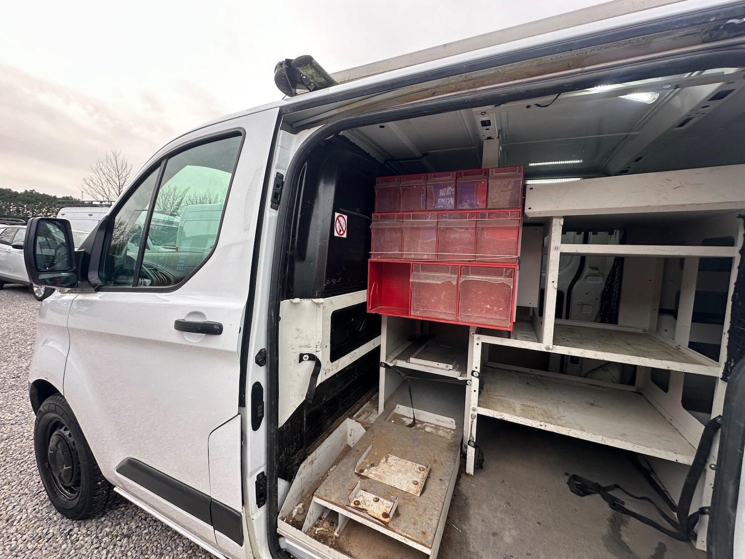 Used Ford Transit Custom 2017 for sale - 77586589: Photo 43