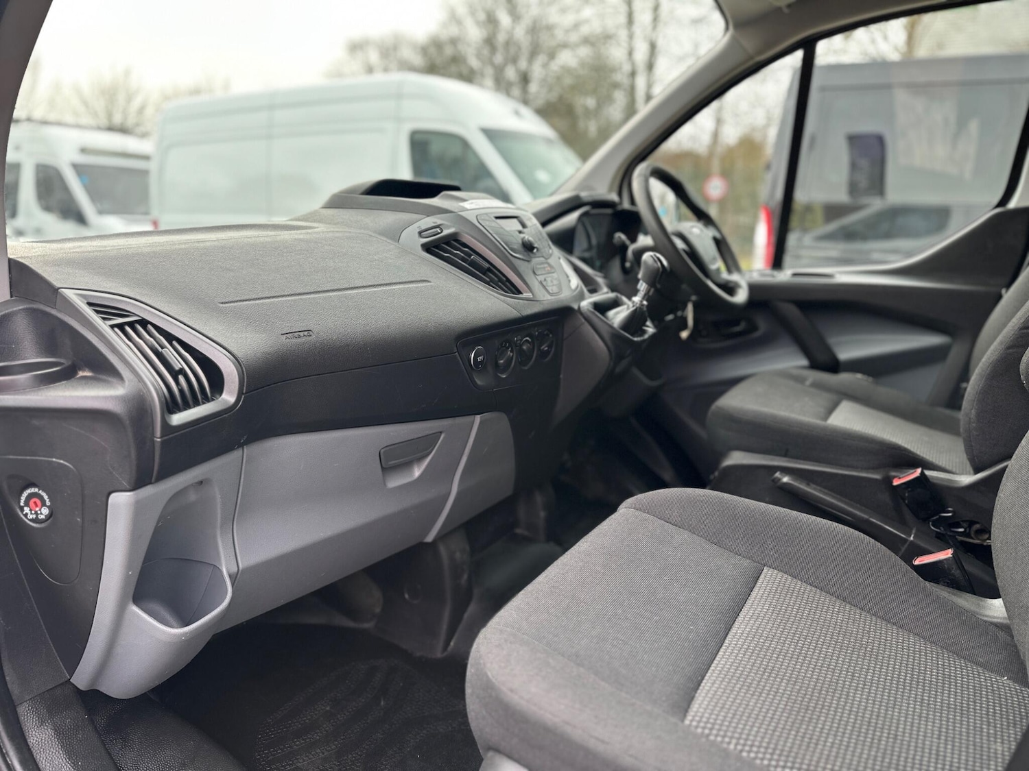 Used Ford Transit Custom 2017 for sale - 77586589: Photo 6