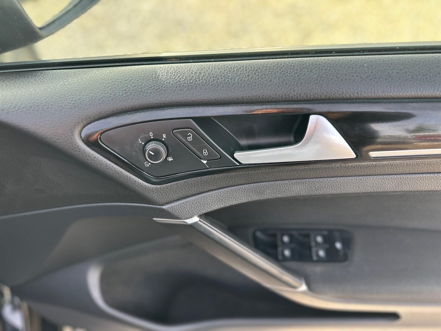 Used Volkswagen Golf 2015 for sale - 77575272: Photo 35