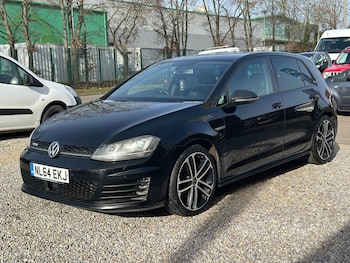 Used Volkswagen Golf 2015 for sale - 77575272: Photo