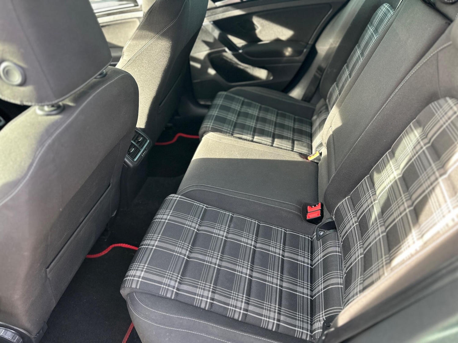 Used Volkswagen Golf 2015 for sale - 77575272: Photo 43