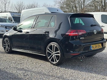Used Volkswagen Golf 2015 for sale - 77575272: Photo