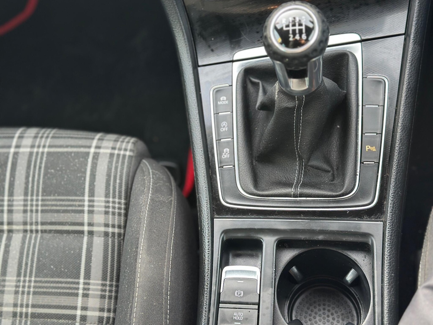 Used Volkswagen Golf 2015 for sale - 77575272: Photo 51