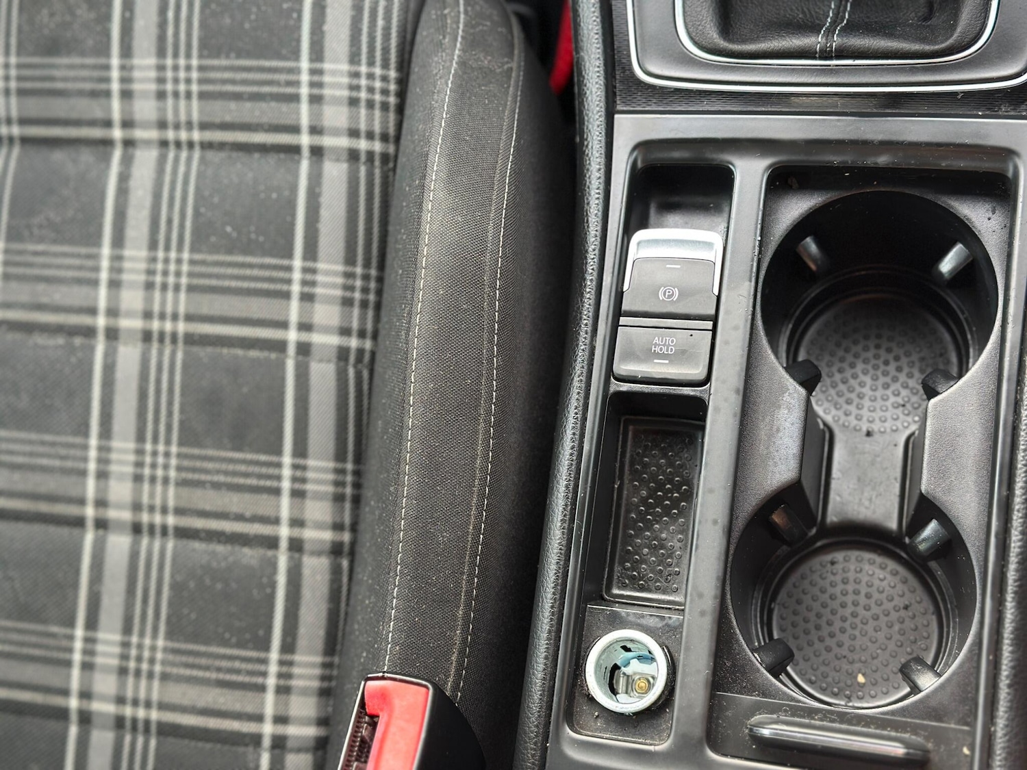 Used Volkswagen Golf 2015 for sale - 77575272: Photo 56