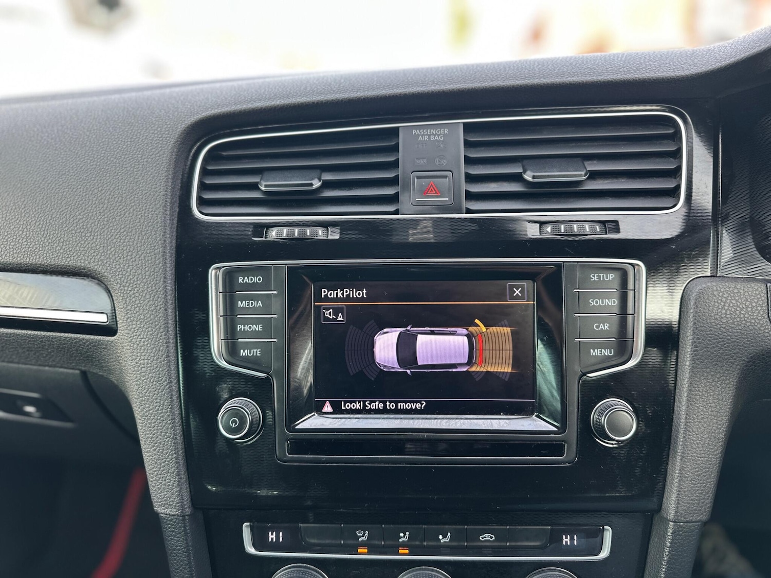 Used Volkswagen Golf 2015 for sale - 77575272: Photo 59