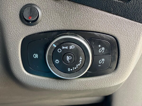 Used Ford Transit Connect 2019 for sale - 74899039: Photo 39