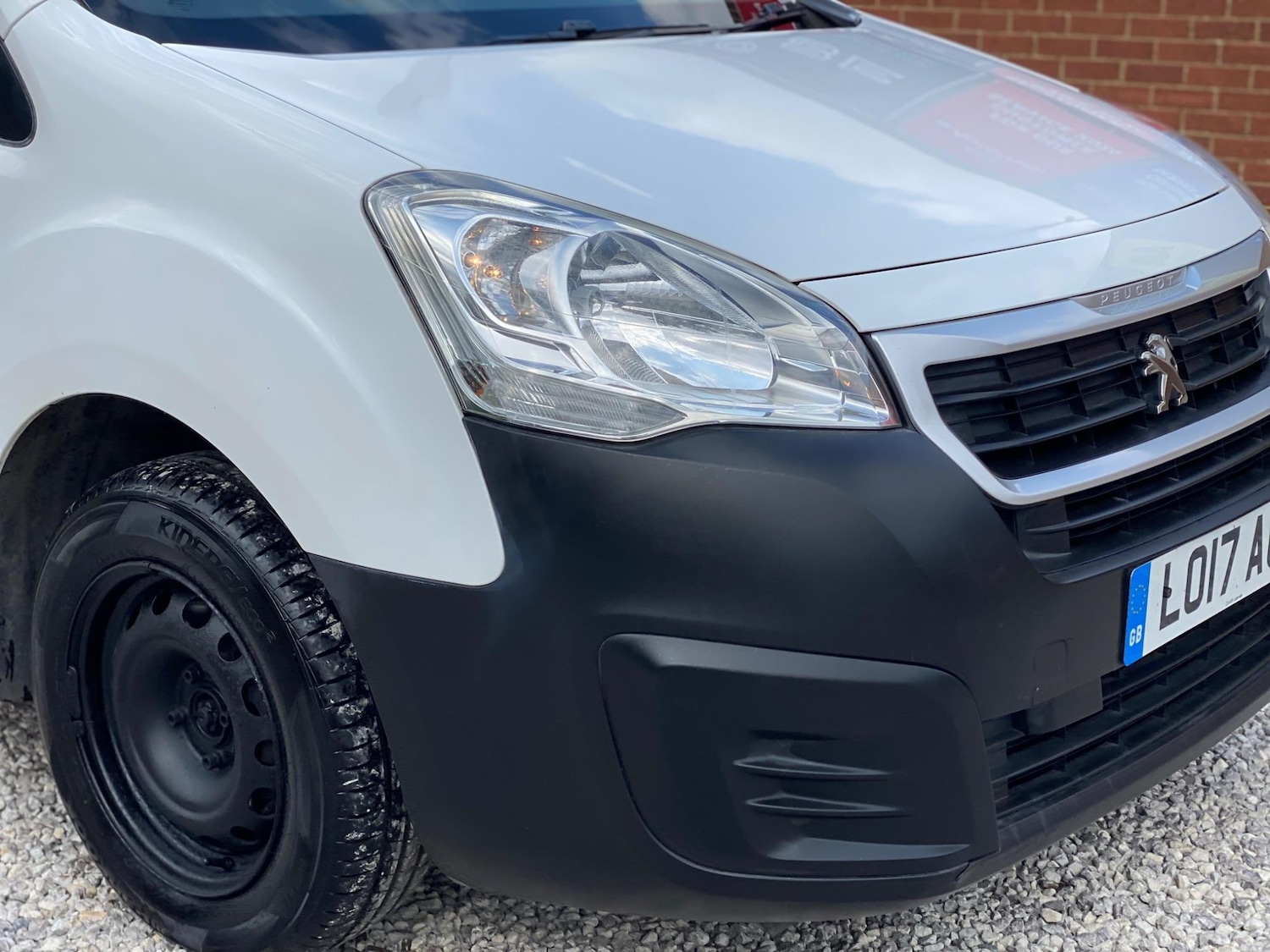 Used Peugeot Partner 2017 for sale - 76994412: Photo 50