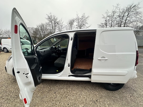 Used Peugeot Partner 2017 for sale - 73395643: Photo 13