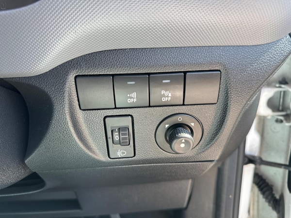 Used Peugeot Partner 2017 for sale - 73395643: Photo 49