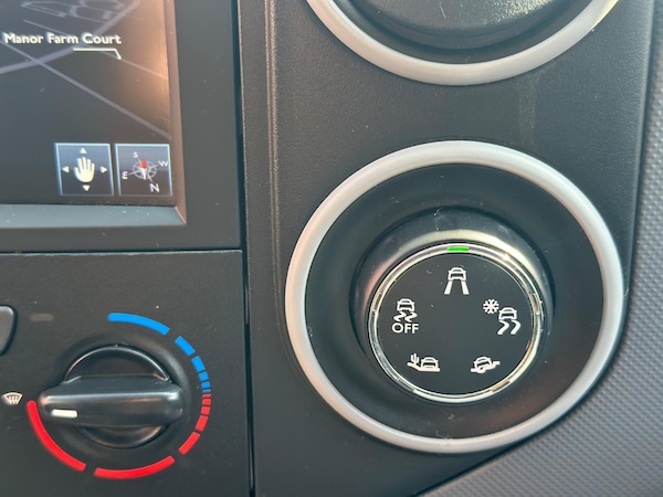 Used Peugeot Partner 2017 for sale - 73395643: Photo 51