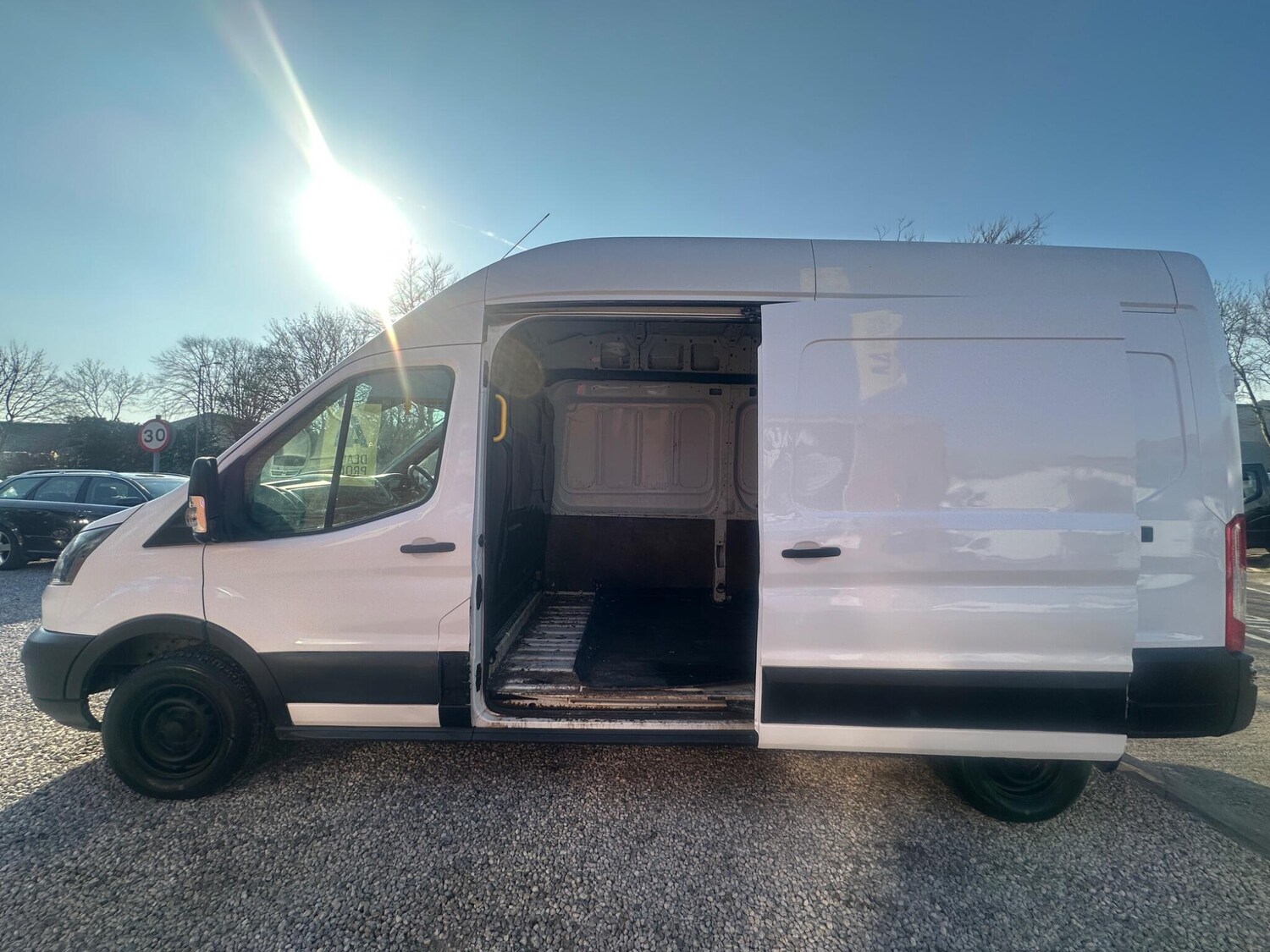 Used Ford Transit 2017 for sale - 78019871: Photo 40