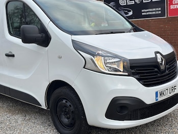 Used Renault Trafic 2017 for sale - 77351788: Photo