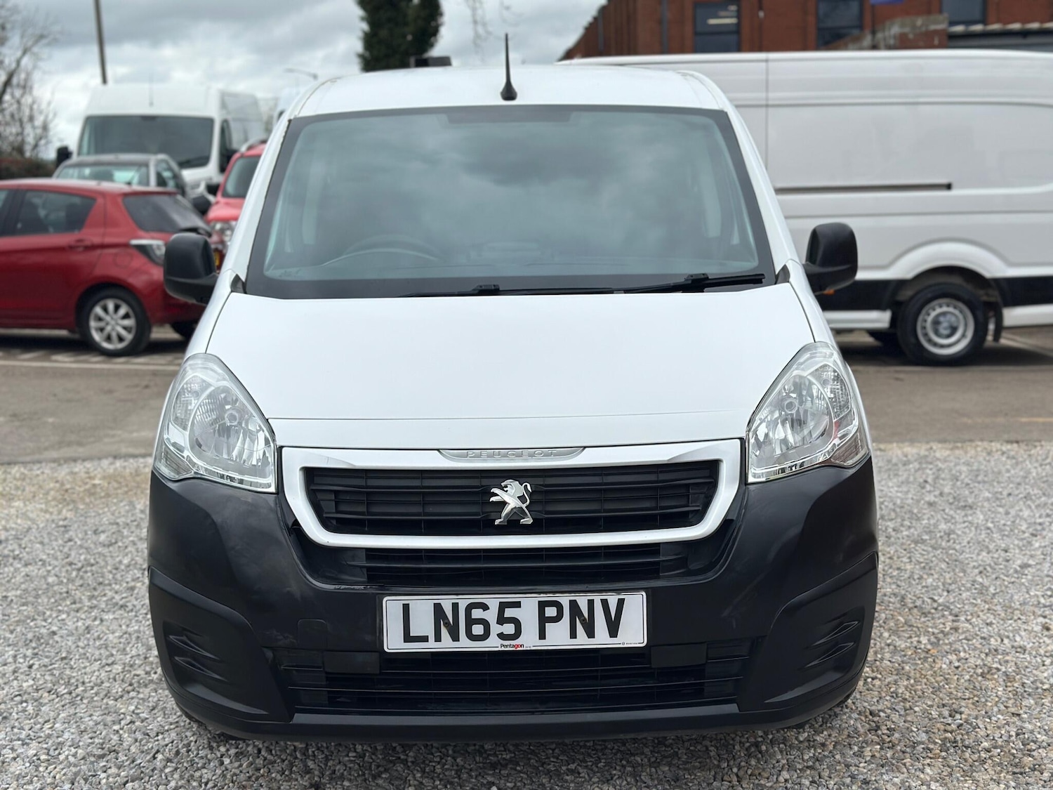 Used Peugeot Partner 2015 for sale - 77683658: Photo 15