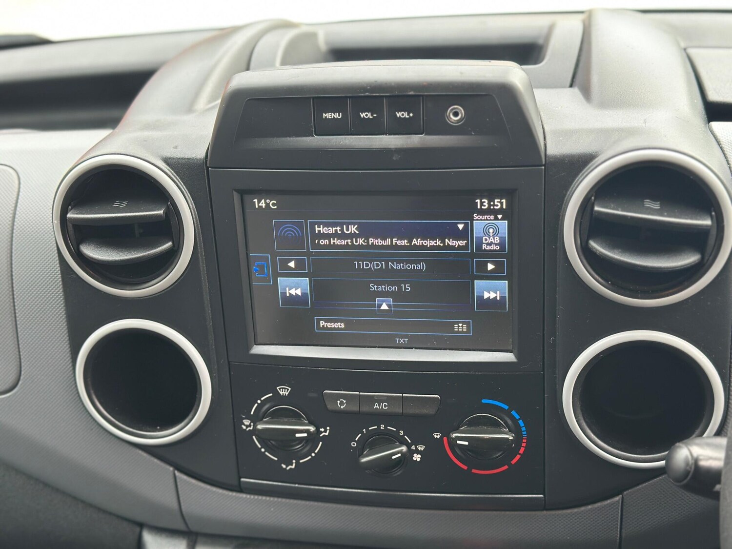 Used Peugeot Partner 2015 for sale - 77683658: Photo 48