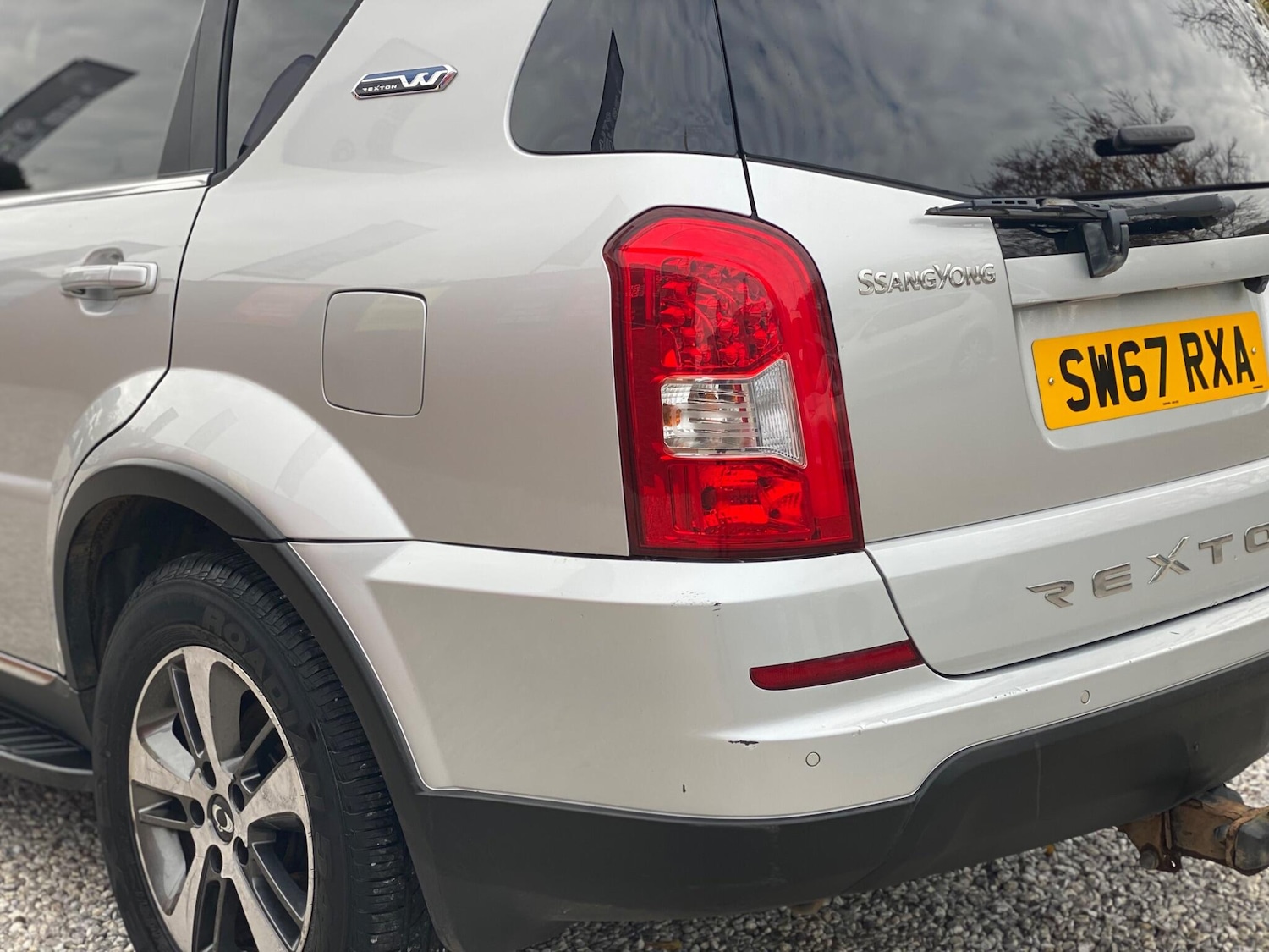 Used Ssangyong Rexton 2017 for sale - 76397842: Photo 62