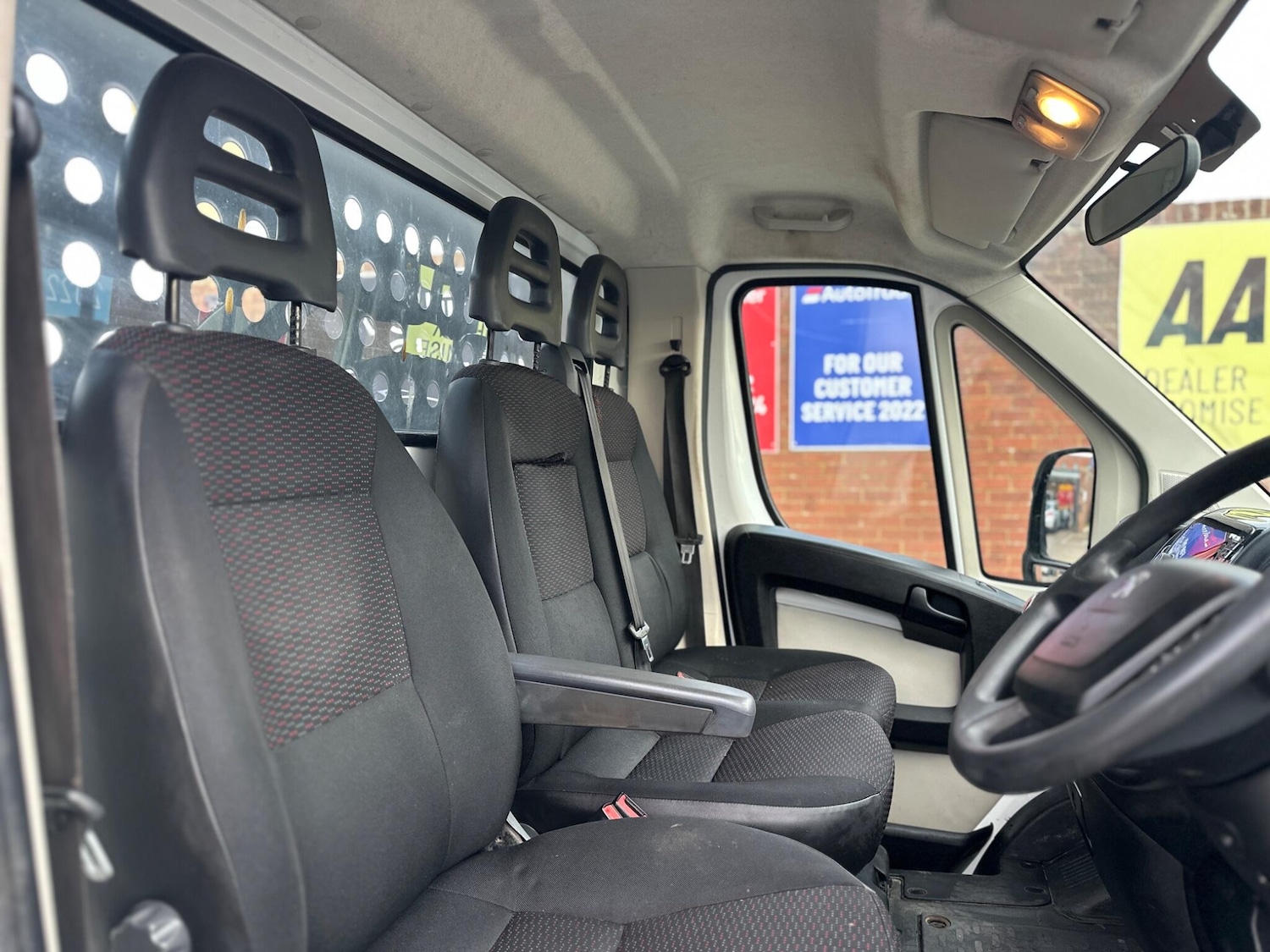 Used Peugeot Boxer 2018 for sale - 77306327: Photo 25