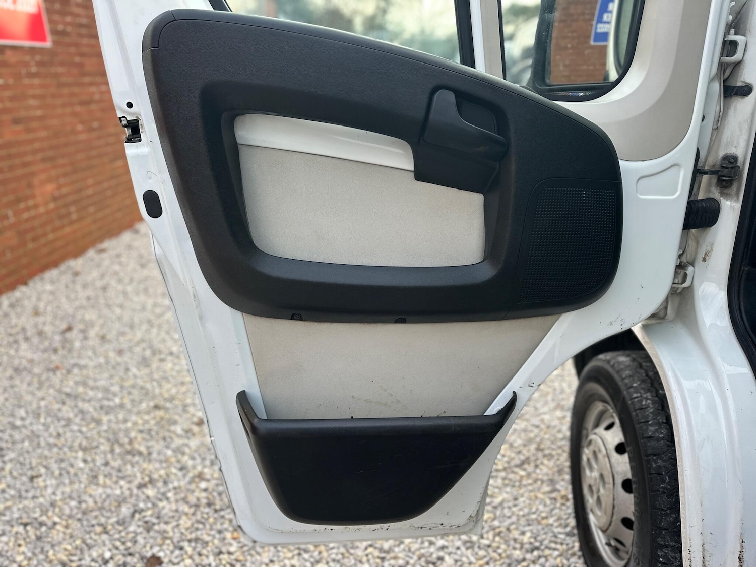 Used Peugeot Boxer 2018 for sale - 77306327: Photo 35