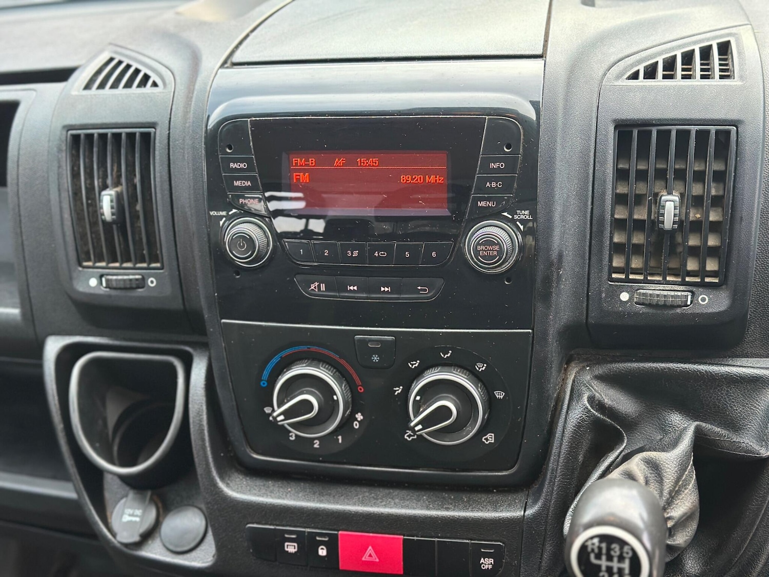 Used Peugeot Boxer 2018 for sale - 77306327: Photo 40