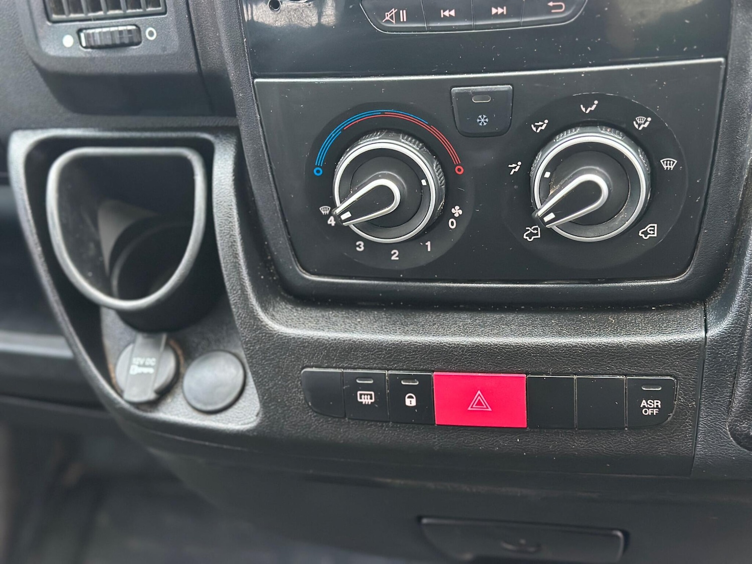 Used Peugeot Boxer 2018 for sale - 77306327: Photo 45